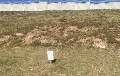 Imagem: O terreno está localizado em Cézar de Souza, Mogi Das Cruzes