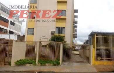 Imagem: O apartamento possui 3 Dormitórios, 1 Banheiro, 1 Vaga na garagem