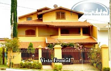 Imagem: A casa em condomínio possui 3 Dormitórios, 1 Banheiro, 2 Vagas