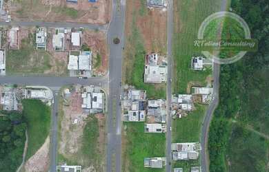 Imagem: O terreno possui 324m² de Área e está localizado em Cézar