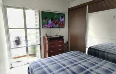 Imagem: O apartamento possui 2 Dormitórios, 2 Banheiros, 1 Vaga na