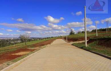 Imagem: O terreno possui 250m² de Área e está localizado em Arroio