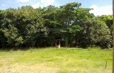 Imagem: O terreno possui 9.000m² de Área e está localizado em Cabreúva