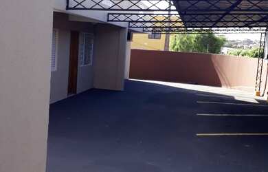 Imagem 2: ATENÇÃO INVESTIDORES. Imóvel mobiliado, 250m² de Área, 5 Vagas na...