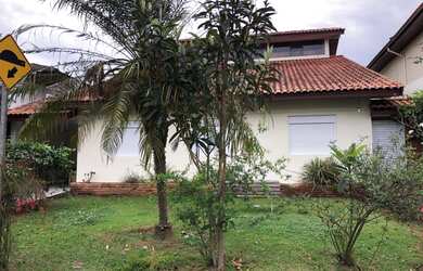 Imagem: A casa em condomínio possui 3 Dormitórios, 5 Banheiros, 4