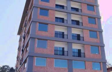 Imagem: O depósito possui 2 Vagas na garagem, 45m² de Área e está