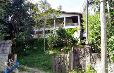 Imagem: A chácara à venda possui 300m² de Área e está localizado