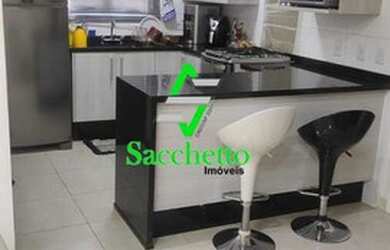 Imagem: O apartamento possui 3 Dormitórios, 1 Banheiro, 2 Vagas na