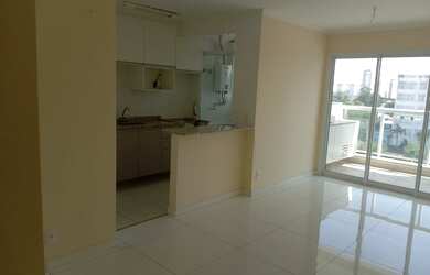 Imagem: O apartamento possui 2 Dormitórios, 2 Banheiros, 2 Vagas na