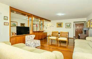 Imagem: O apartamento possui 3 Dormitórios, 4 Banheiros, 2 Vagas na