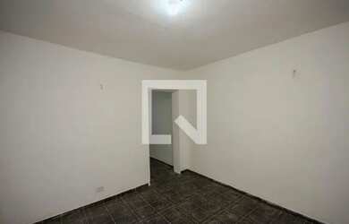 Imagem: A casa possui 1 Dormitório, 1 Banheiro, 60m² de Área e está