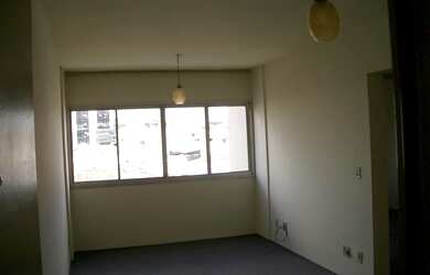 Imagem: O apartamento possui 1 Dormitório, 1 Banheiro, 50m² de Área