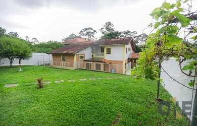 Imagem: A casa em condomínio possui 3 Dormitórios, 5 Banheiros, 3