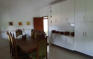 Imagem 16: Casa de condomínio. Piscina, Churrasqueira, Lareirae5 Banheiros