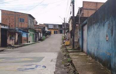 Imagem: O terreno possui 30m² de Área e está localizado em Cidade