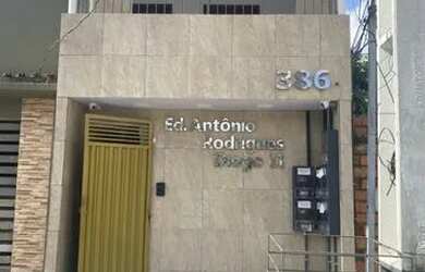 Imagem: A kitnet possui 1 Dormitório, 1 Banheiro, 30m² de Área e