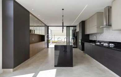 Imagem 6: Venda Casa com 235,00 metroQuadrado, 3 dormitório s , 2 vaga s . Swiss...