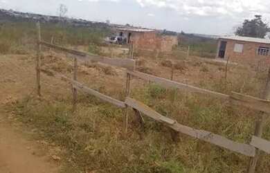 Imagem: A casa possui 160m² de Área e está localizado em Ceilândia