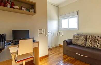 Imagem 9: Venda Sobrado com 258,00 metroQuadrado, 3 dormitório s , 4 vaga s . Swiss...