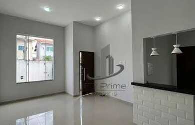 Imagem: A casa possui 3 Dormitórios, 1 Banheiro, 1 Vaga na garagem