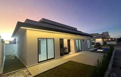 Imagem 2: CASA EM ALTO PADRÃO - CONDOMÍNIO FECHADO E LOTE DE ESQUINA