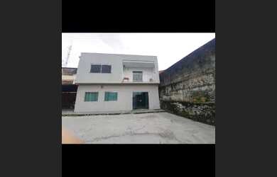 Imagem: A casa para alugar possui 2 Dormitórios, 3 Banheiros e 4 Vagas