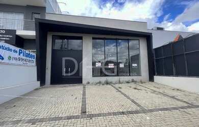 Imagem: O depósito possui 4 Vagas na garagem, 252m² de Área e está