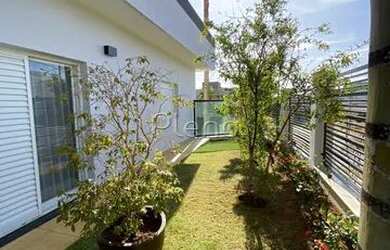 Imagem 6: Venda Casa com 253,00 metroQuadrado, 3 dormitório s , 1 vaga s . Swiss...