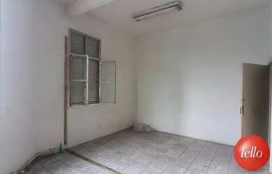 Imagem: O depósito possui 388m² de Área e Imóvel novo e está localizado