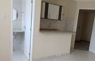 Imagem: O apartamento possui 1 Dormitório, 1 Banheiro e 30m² de Área