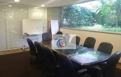 Imagem: O depósito possui 2 Vagas na garagem, 272m² de Área, Imóvel