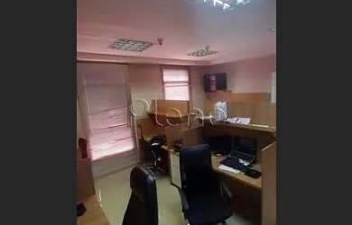 Imagem: O depósito possui 1 Vaga na garagem, 41m² de Área e está