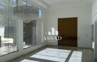 Imagem: A casa em condomínio possui 3 Dormitórios, 4 Banheiros, 2