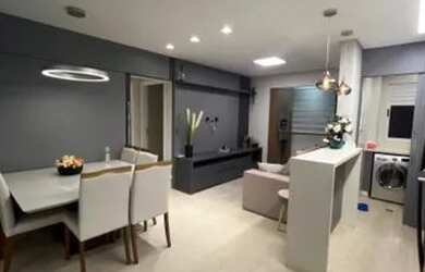 Imagem: O apartamento possui 2 Dormitórios, 2 Banheiros, 2 Vagas na