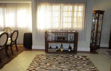 Imagem 14: CONDOMÍNIO GOLF VILLAGE. Piscina, Churrasqueira, VarandaeGuarda roupa