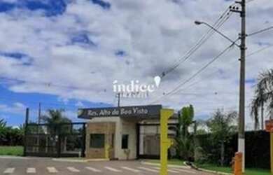 Imagem: O terreno possui 270m² de Área, Churrasqueira, Piscina e