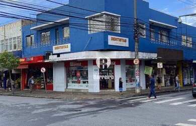 Imagem: O depósito possui 450m² de Área e está localizado em Barreiro