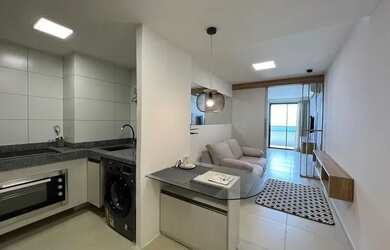 Imagem: O apartamento possui 1 Dormitório, 1 Banheiro, 1 Vaga na garagem