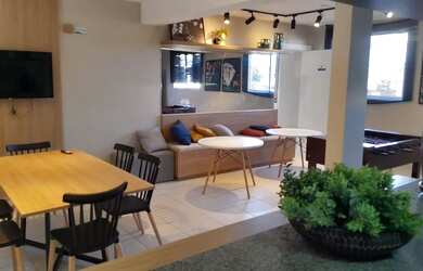 Imagem: O apartamento possui 3 Dormitórios, 2 Banheiros, 1 Vaga na