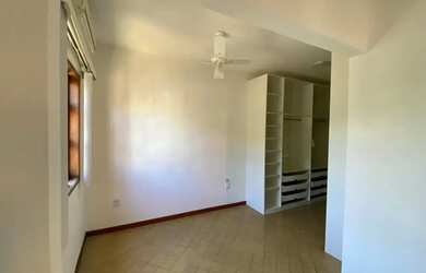 Imagem 13: Casa para venda com 192 metros quadrados com 3 quartos