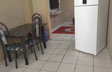 Imagem: A casa possui 2 Dormitórios, 2 Banheiros e está localizado