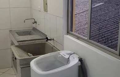 Imagem: A casa possui 1 Dormitório e está localizado em Centro, Araucária