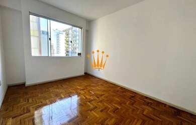 Imagem: O apartamento possui 1 Dormitório, 1 Banheiro, 45m² de Área
