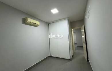 Imagem 9: Casa em condomínio com 3 quartos sendo 1 suíte disponível para venda...