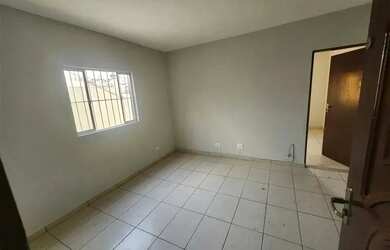 Imagem 5: Casa com 2 dormitórios e vaga de garagem, localizada em Ferraz de Vasconcelos