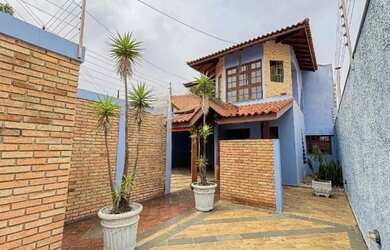 Imagem: O depósito possui 5 Vagas na garagem, 331m² de Área e está