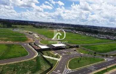 Imagem: O terreno possui 300m² de Área e está localizado em Quinta