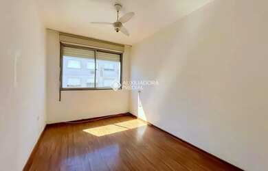 Imagem: O apartamento possui 2 Dormitórios, 1 Banheiro e 55m² de Área