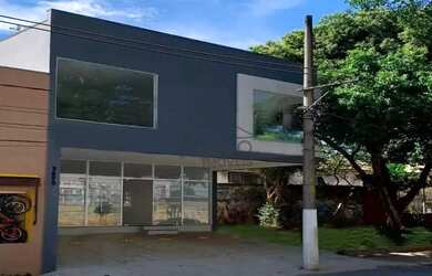 Imagem: O depósito possui 4 Vagas na garagem, 281m² de Área, Imóvel