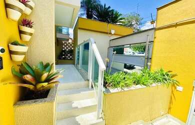 Imagem: O apartamento possui 2 Dormitórios, 2 Banheiros, 2 Vagas na